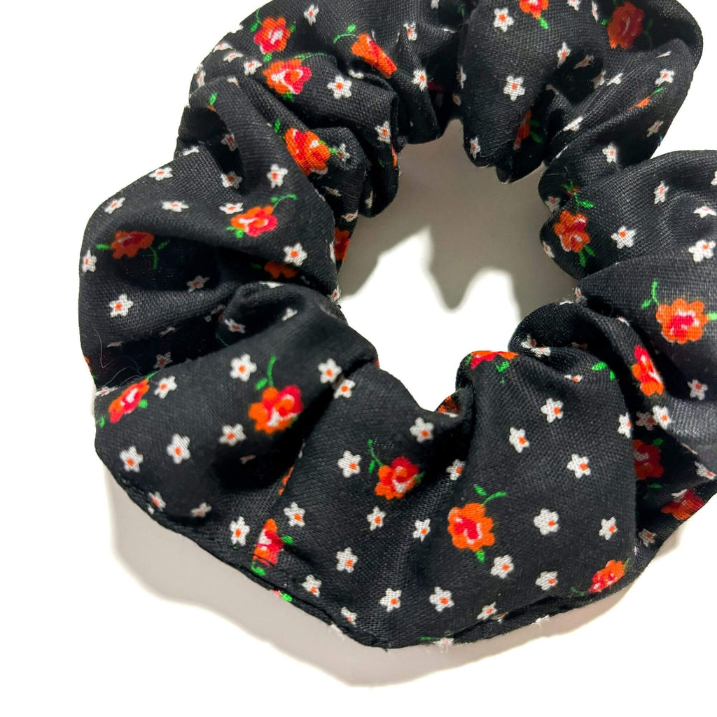 Midnight Bloom Matching Scrunchie Hudson Houndstooth