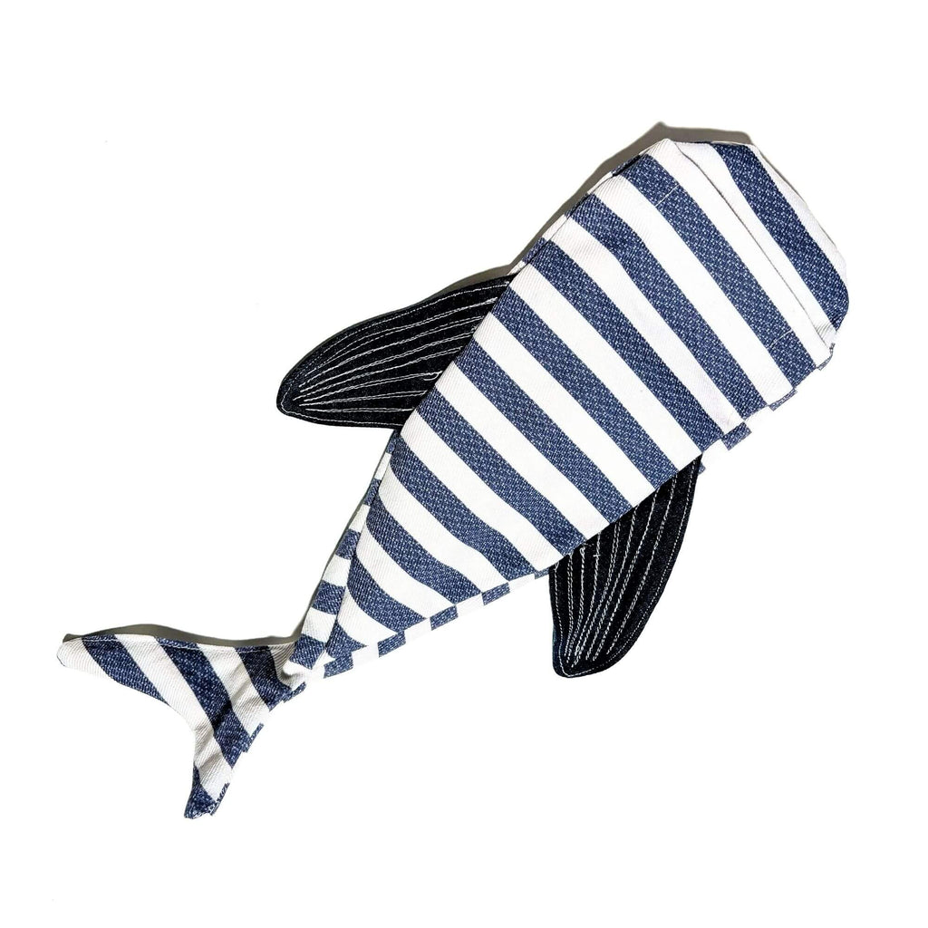 Shark Water Bottle Toy Hudson Houndstooth
