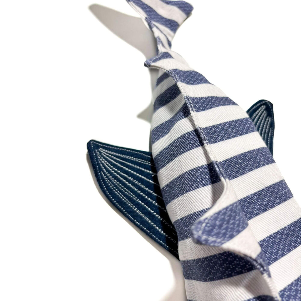 Shark Water Bottle Toy Hudson Houndstooth